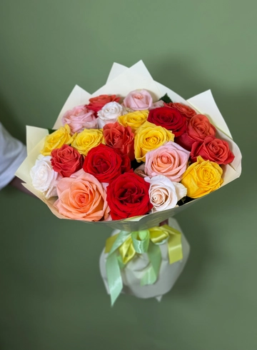 Монобукет из 21 розы от интернет-магазина цветов в 